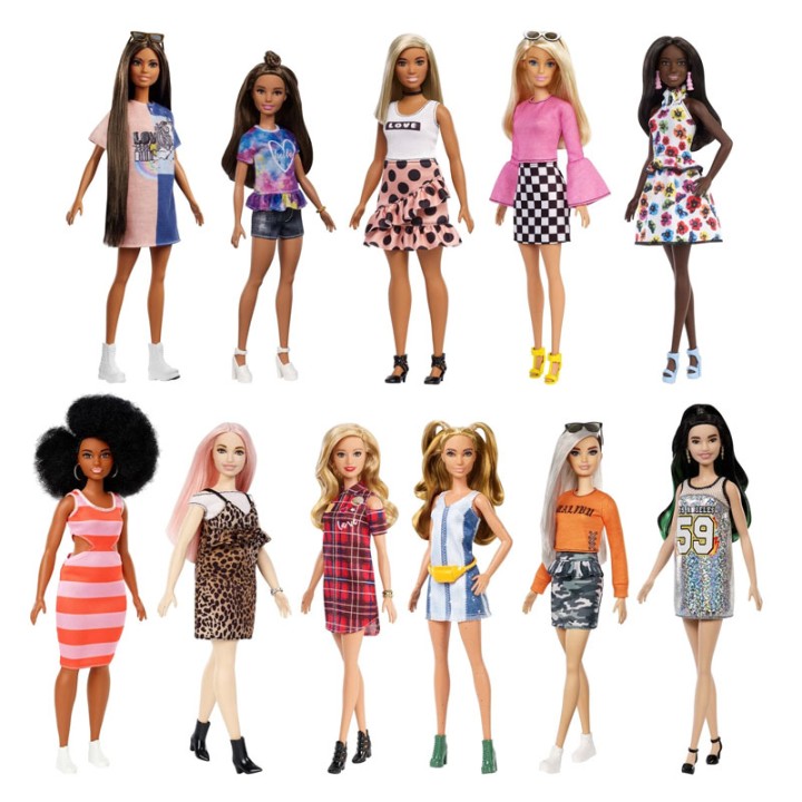 Barbie FASHIONISTAS FBR37  8+ years