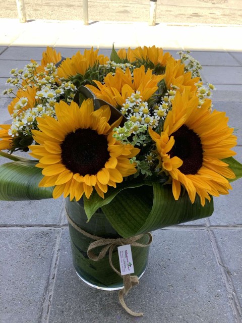 Sun Flower Arrangement in Vase