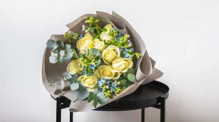 Bouquet Of 9 White Roses