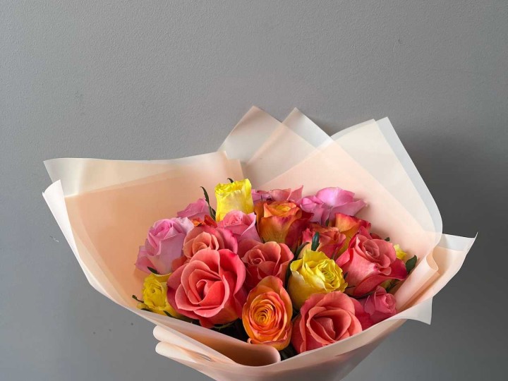 Bouquet Of 11 Mixed Colour Roses