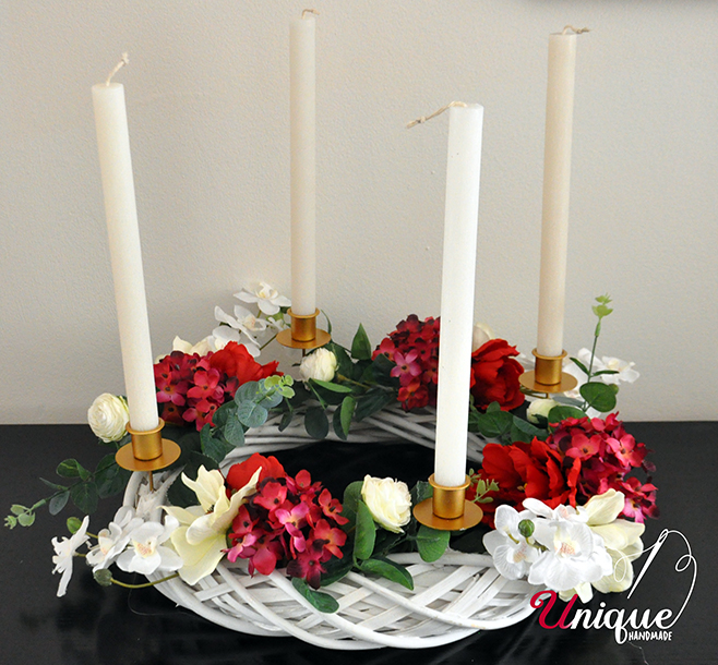 Centerpiece Red White Wreath With Candles  Decoration