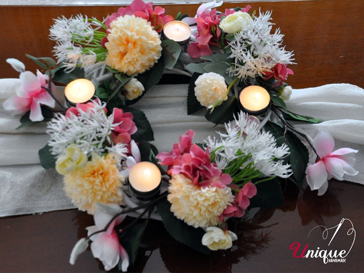 Centerpiece Pink White Small Wreath With Candles Decoration