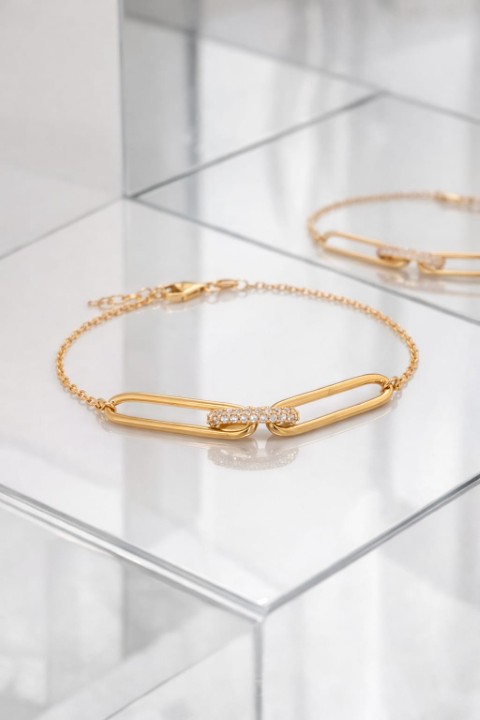 Minimal Gold Bar Bracelet