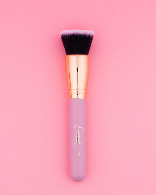 Emmanouela Cosmetics Brush Foundation 02