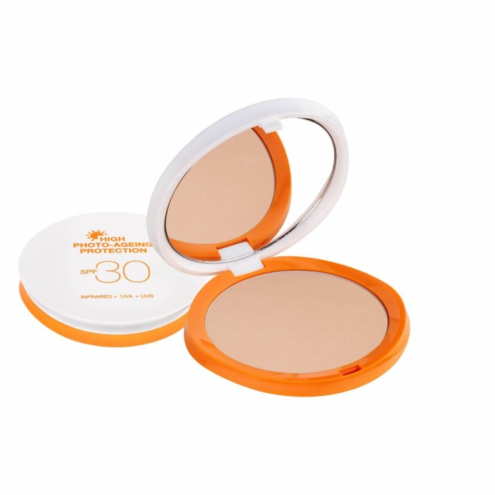 Seventeen High Photo Ageing Protection Compact Powder Spf30 No2 Light Beige