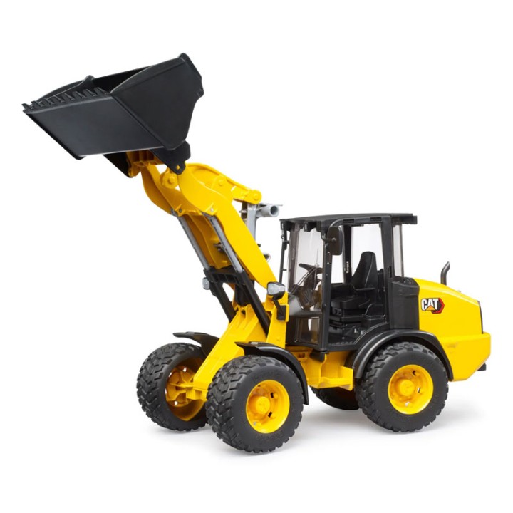 Bruder 02485 Cat Wheel Loader - Remote Control Car - Bring construction play to life with this realistic Bruder loader featuring a working loading buc...