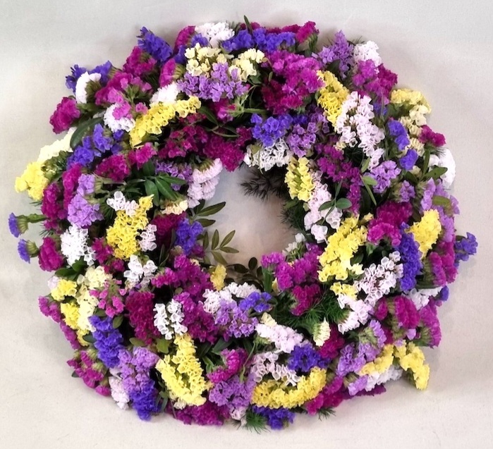 Wreath with immortals