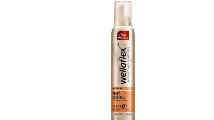 Wellaflex Control Extra Strong Hold Mousse No4, 200Ml