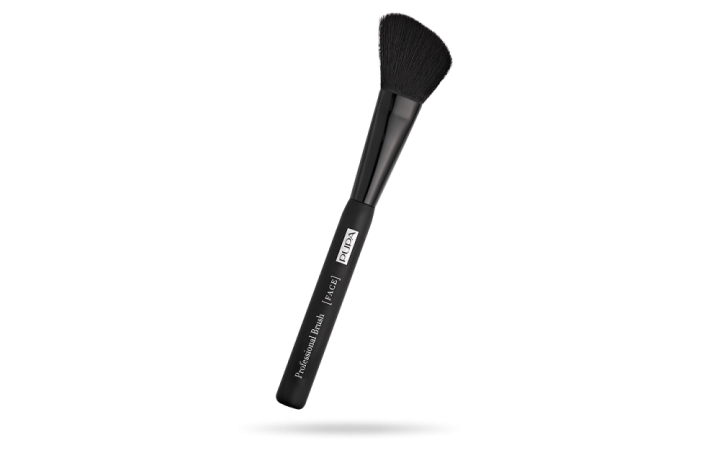 Pupa Angled Blusher Brush