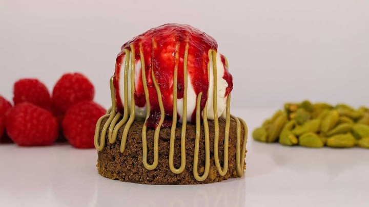 Pistachio Raspberry Cookie Ice Cream