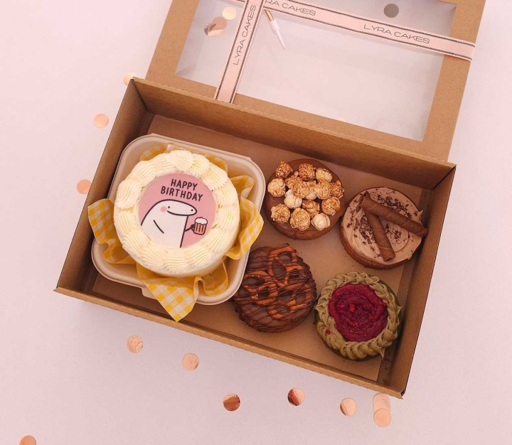 Pistachio with Raspberries Happy Birthday Bento & Cookie Gift Box