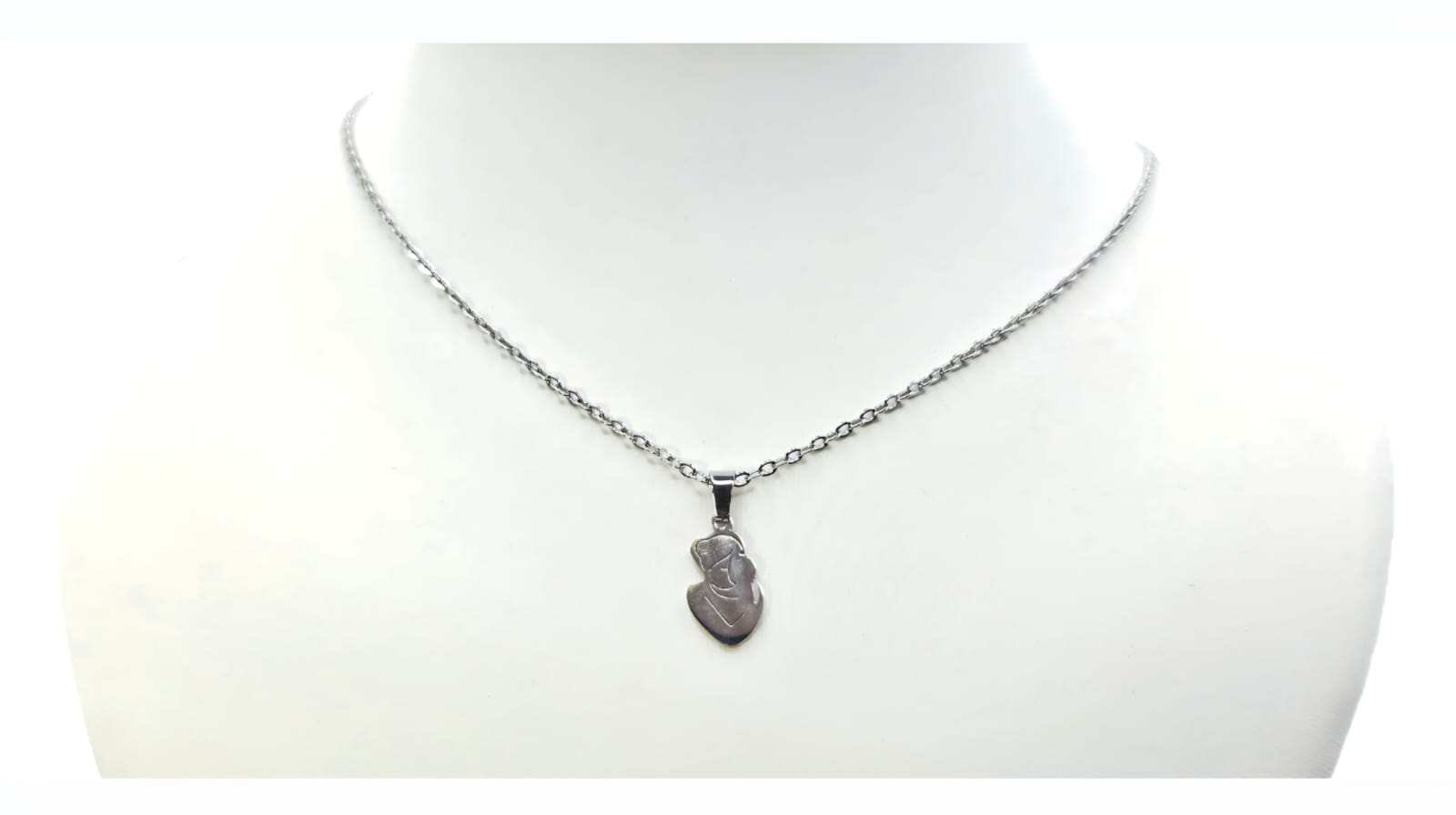 STAINLESS STEEL NECKLACE MOM WITH BABY.