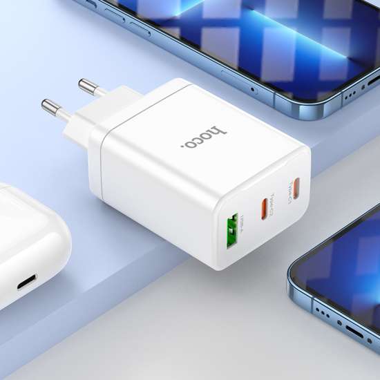 Phone charger Hoco 2 x USB C + USB A QC3.0 PD 3A 35W N33 white