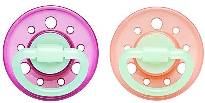 Set of 2 Nip Glow soothers cherry night Pink and Purple 0-6